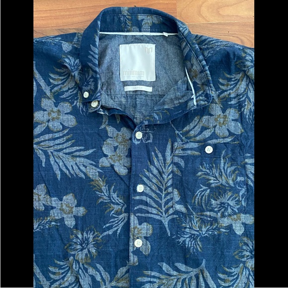 Floral button-up t-shirt - Picture 6 of 6